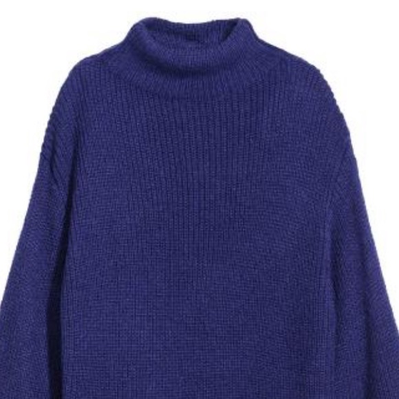 Sweater - Picture 2 of 5